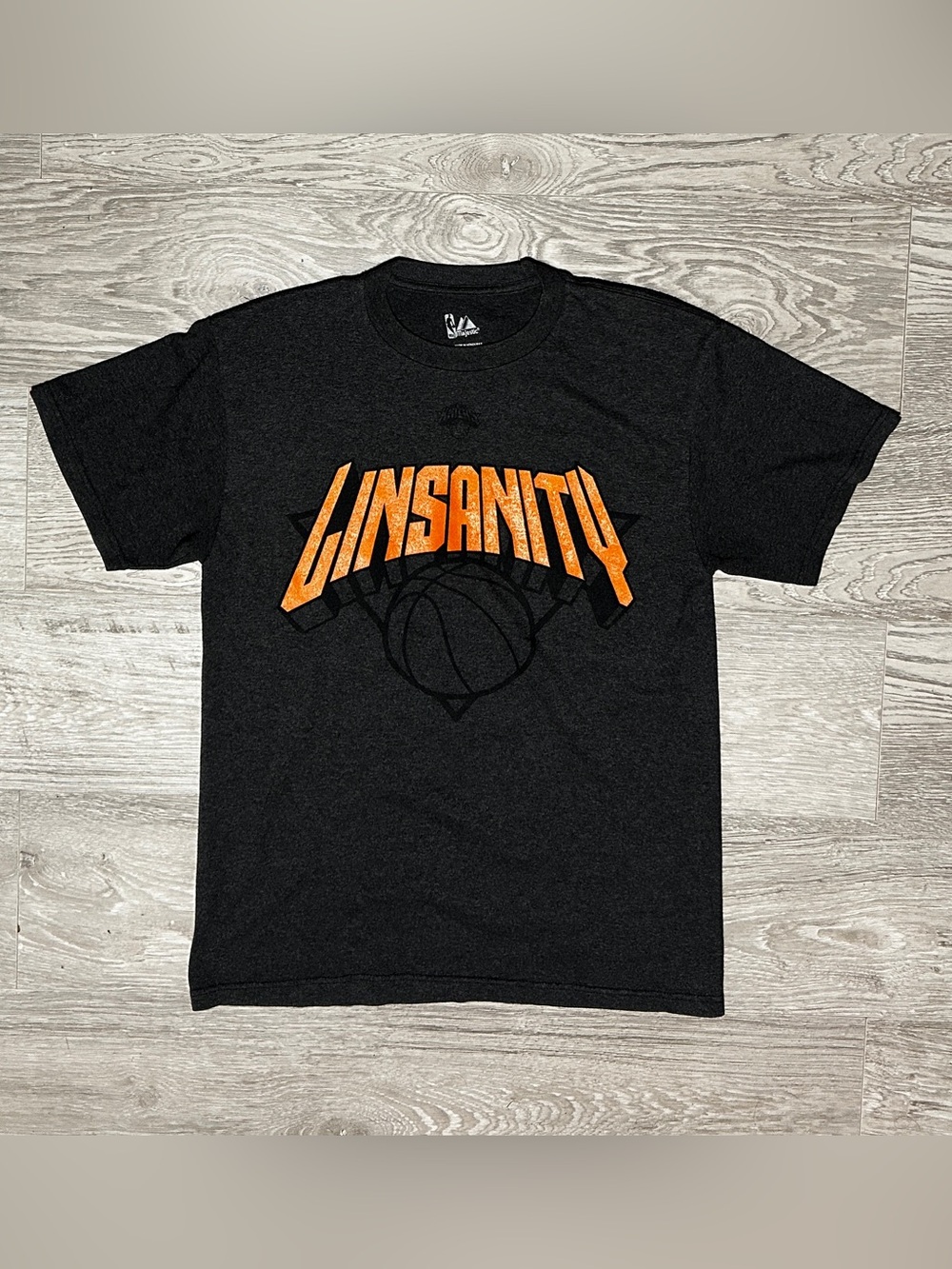 New York Knicks Jeremy Lin “Linsanity” Men’s Majestic Grey Graphic T-Shirt
